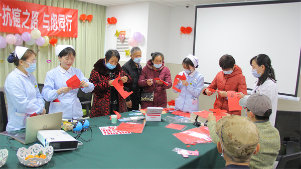 腫瘤血液科舉行“抗癌之路，與您同行”健康宣教活動
