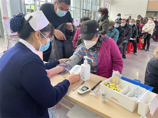 愛肝護(hù)肝，享受健康——襄州區(qū)人民醫(yī)院義診活動圓滿舉辦！
